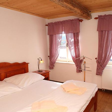 Hradní Bašta Bečov nad Teplou Quarto foto