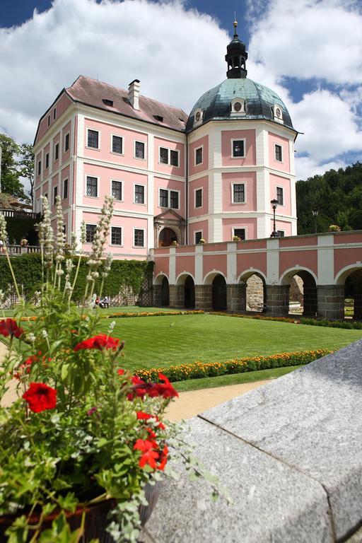 Hradní Bašta Bečov nad Teplou Exterior foto
