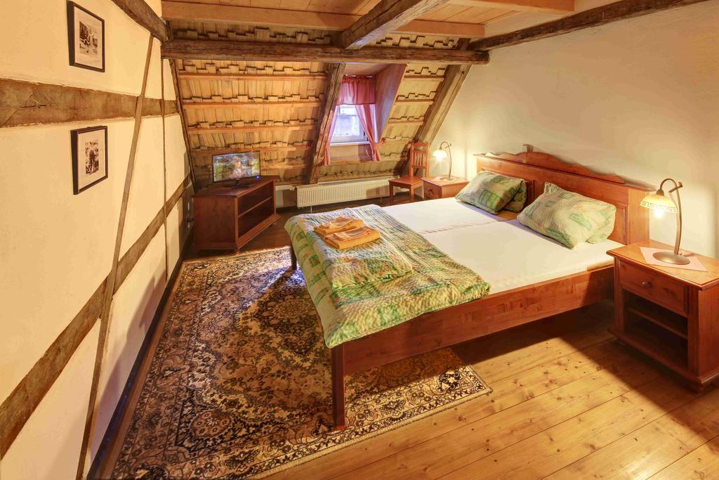 Hradní Bašta Bečov nad Teplou Exterior foto