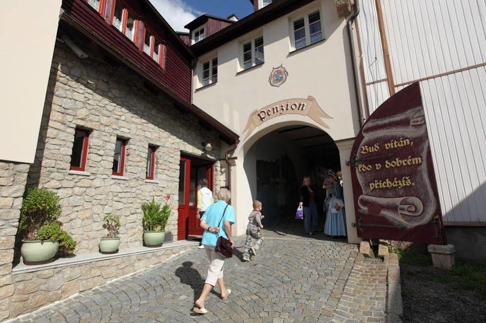 Hradní Bašta Bečov nad Teplou Exterior foto