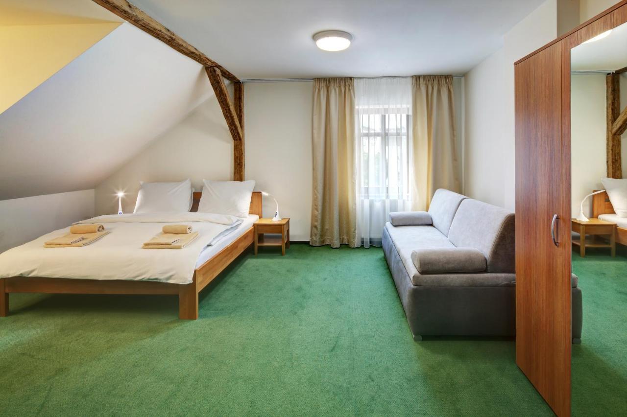 Hradní Bašta Bečov nad Teplou Exterior foto
