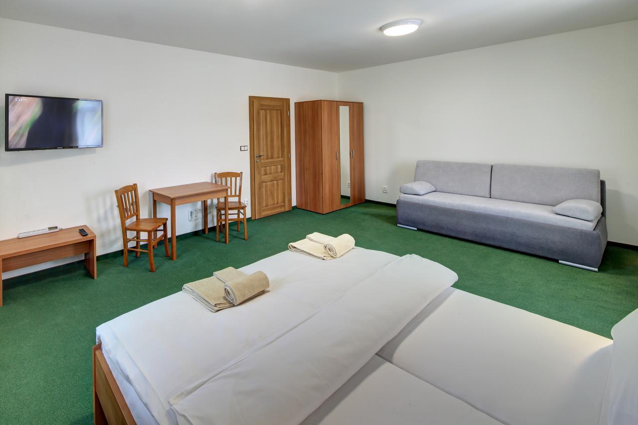 Hradní Bašta Bečov nad Teplou Exterior foto