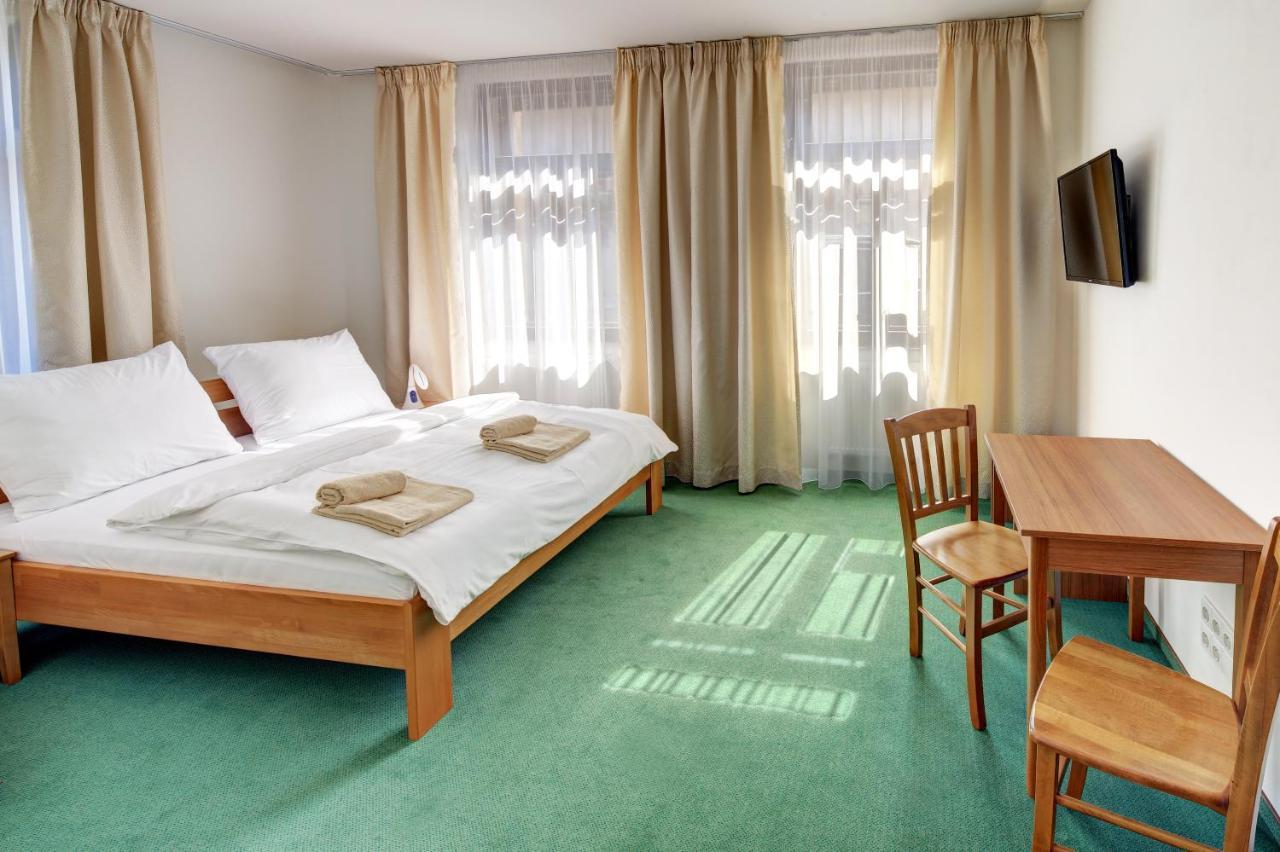 Hradní Bašta Bečov nad Teplou Exterior foto